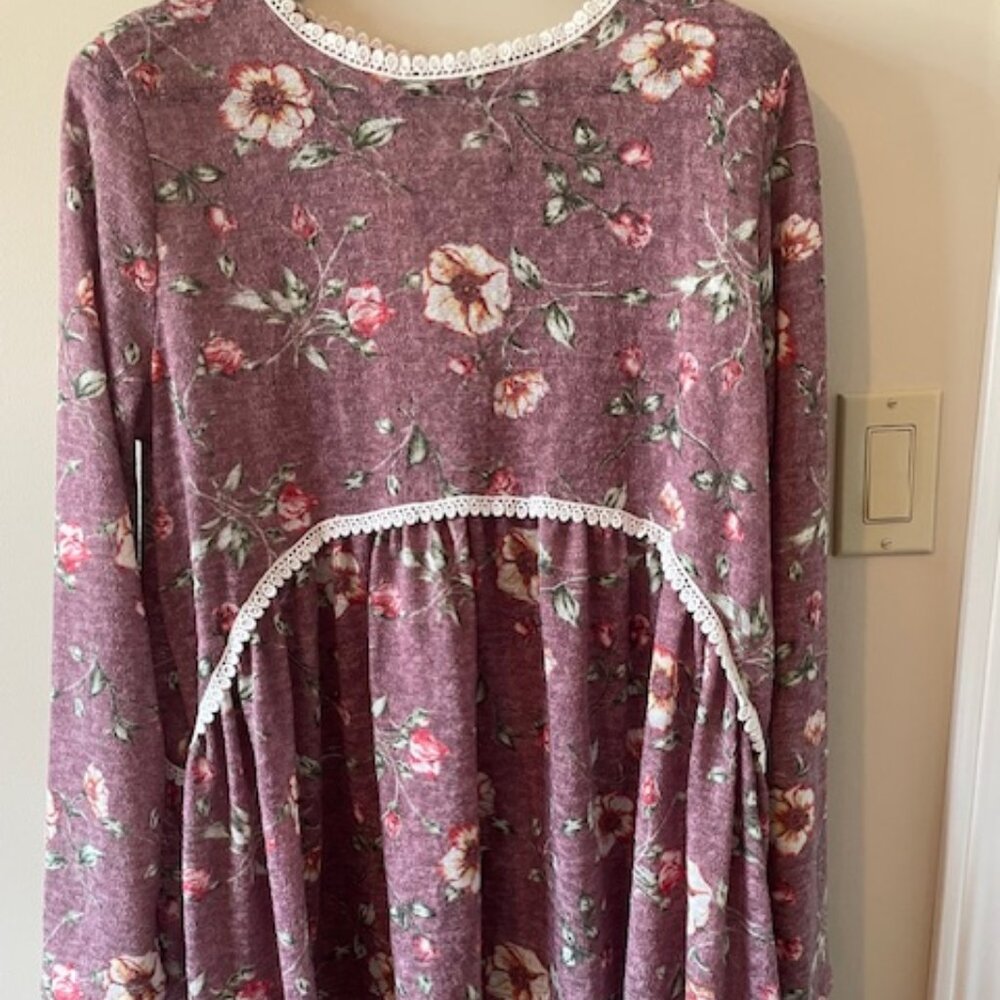 CY Long Flared Plum Coloured Sweater Top NWT   - Size L –fill fit an XL